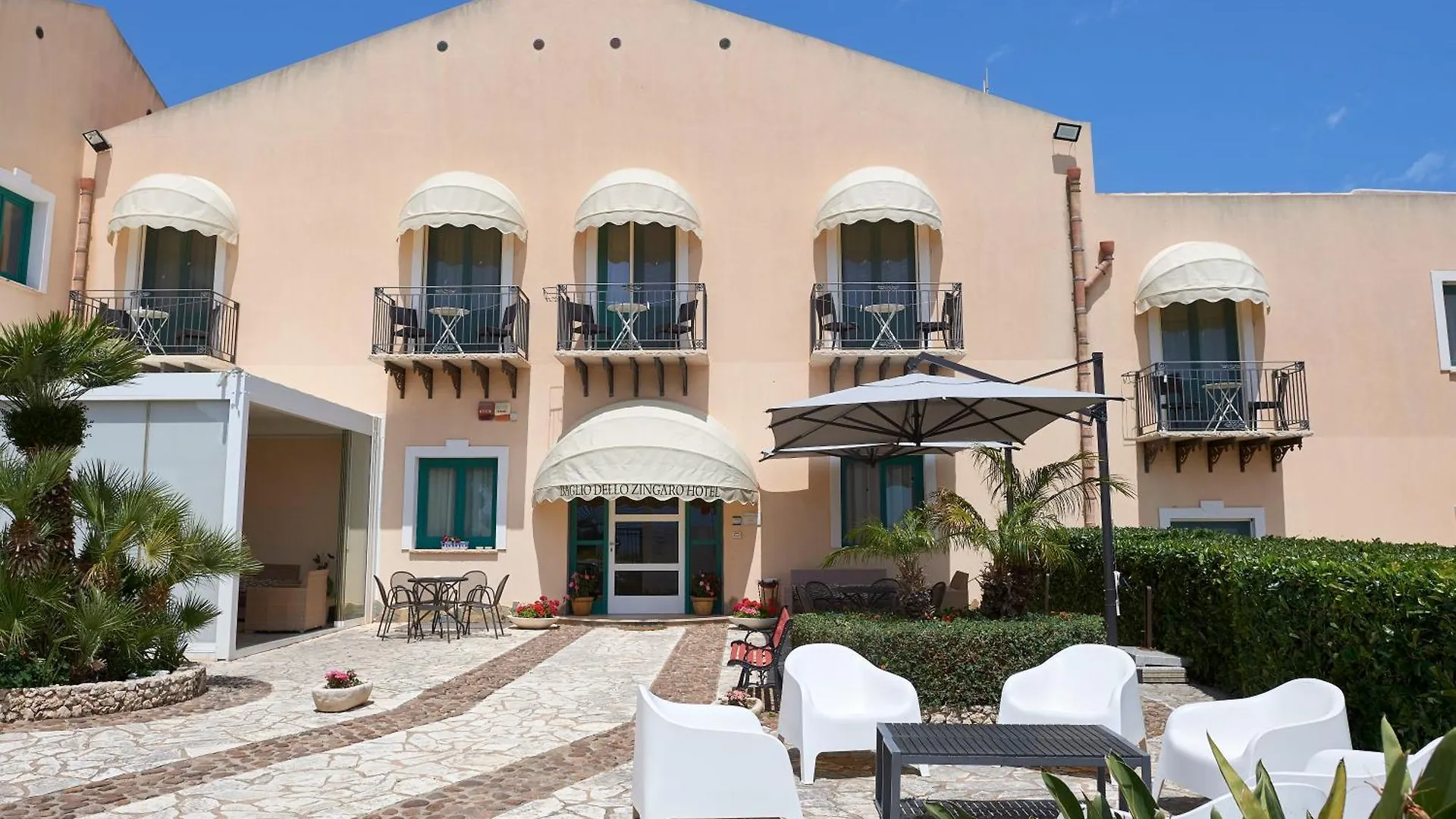 Baglio Dello Zingaro Hotel Scopello   Scopello (Sicily)